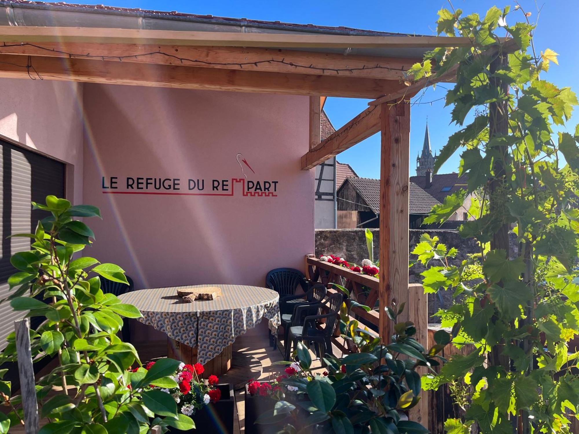 Le Refuge Du Rempart Hotel Dambach la Ville Ruang foto
