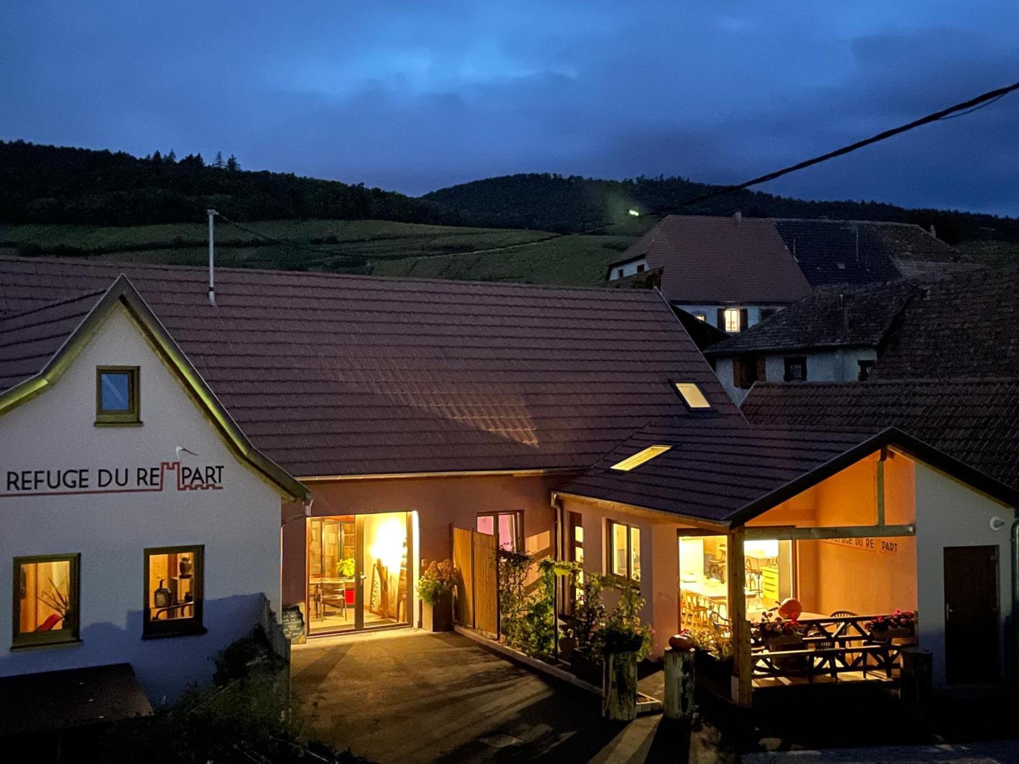 Le Refuge Du Rempart Hotel Dambach la Ville Ruang foto