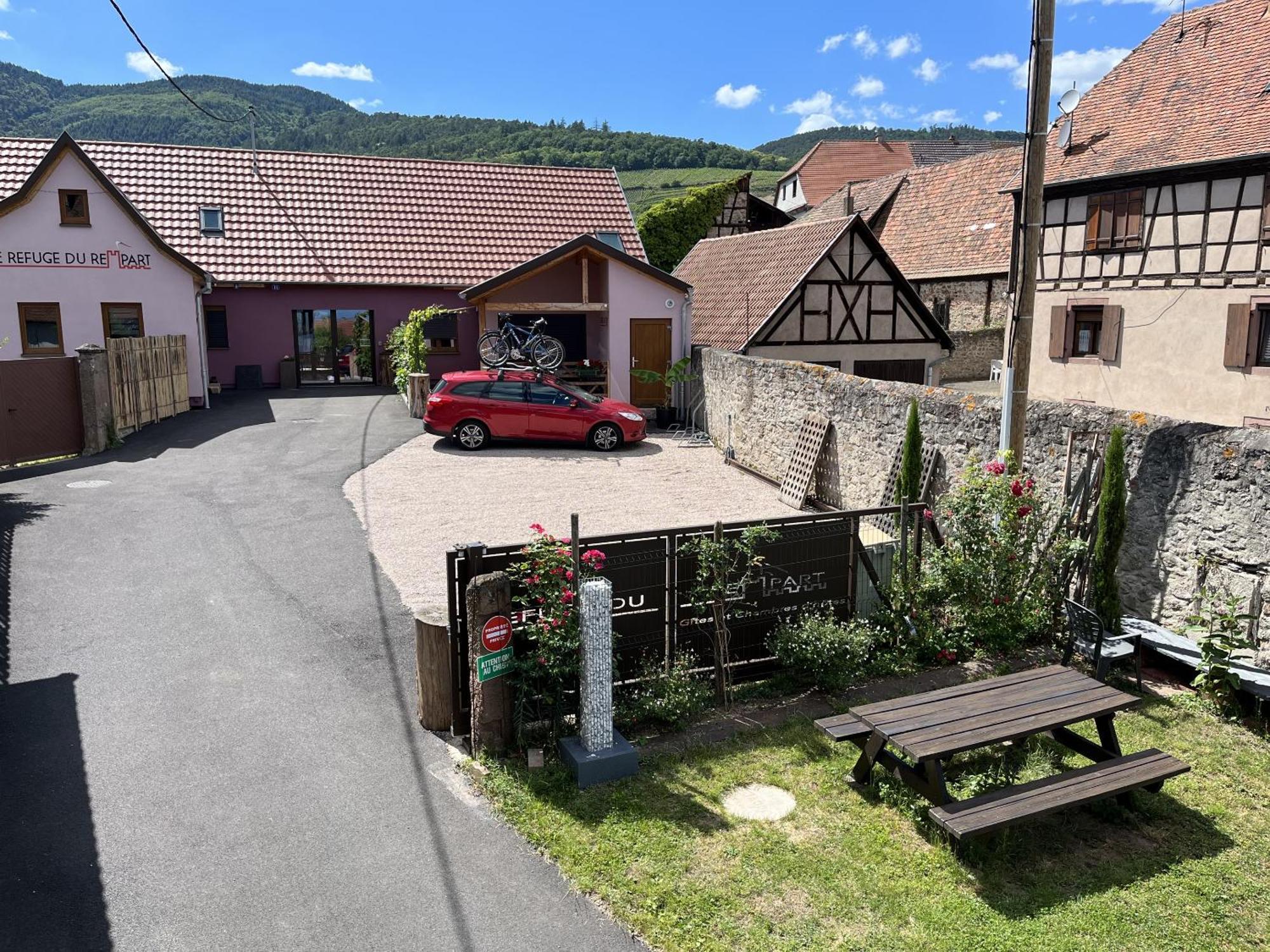 Le Refuge Du Rempart Hotel Dambach la Ville Ruang foto